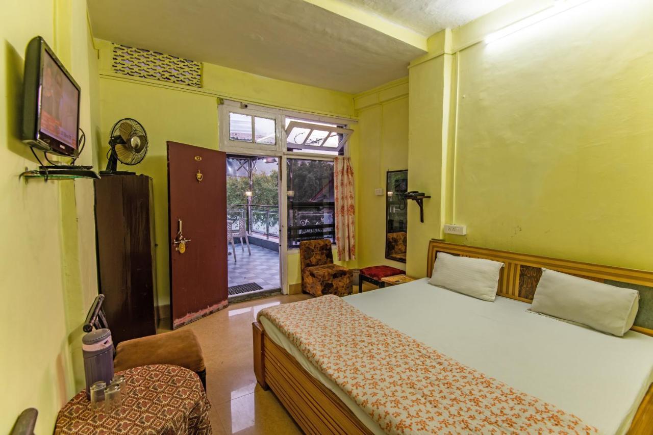 India Hotel - Lake View - Mall Road Nainital Zewnętrze zdjęcie