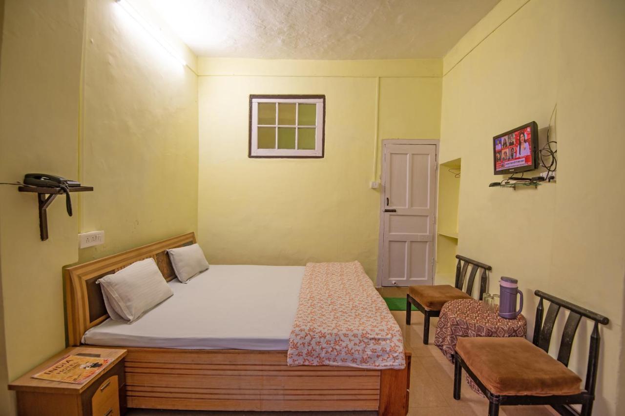 India Hotel - Lake View - Mall Road Nainital Zewnętrze zdjęcie